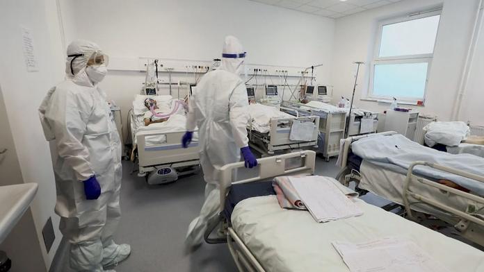 Asijský stát přitvrzuje. Neočkovaným nebude hradit zdravotní péči