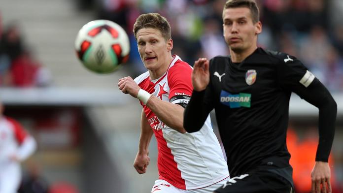 Dnes se rozhodne o titulu: Bude slavit Slavia nebo Plzeň? Hlasujte!