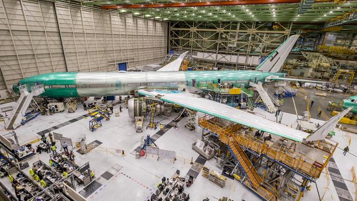 Další problém firmy Boeing! Nový letoun 777X se téměř roztrhl
