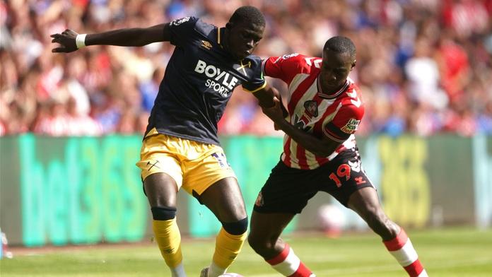 Diouf při debutu kousal porážku. West Ham potupil Sunderland, Souček střídal