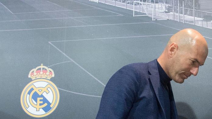Bývalý prezident Realu odtajnil, co byl pravý důvod Zidanova konce!