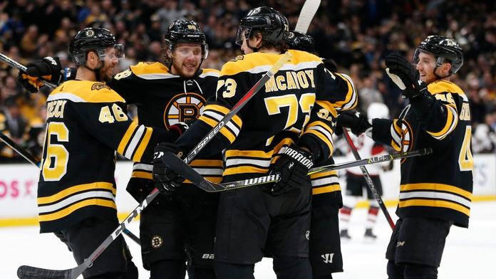 Krejčí s Pastrňákem řádili! Boston dovedli k výhře 4:3 nad Arizonou