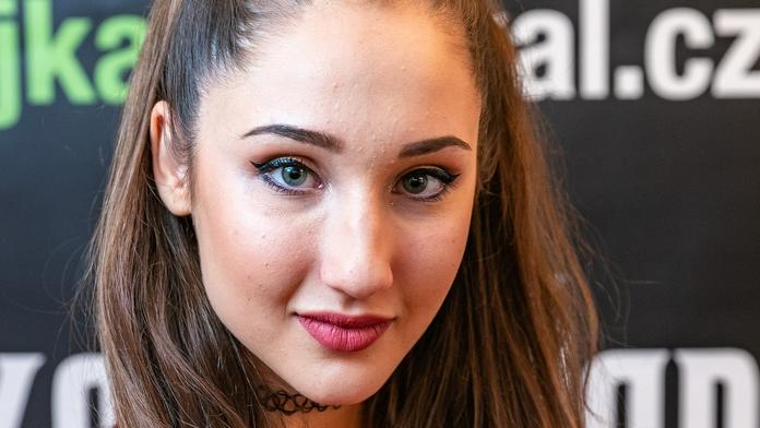 Natálie Grossová (18) končí v muzikálech. Chce vydat popové album