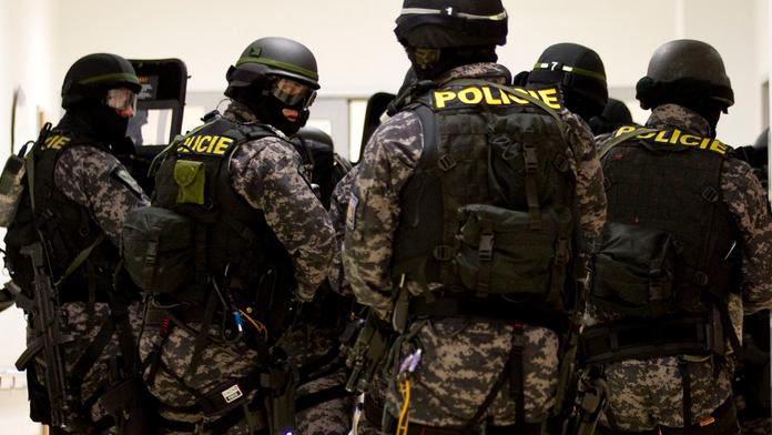 "Šťára" na dotačním úřadu skončila. Policie zabavila dokumenty k pěti projektům