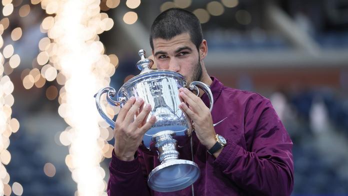 Alcaraz opět na trůnu, získal šestý grandslam. Vyrovnal slavného Beckera