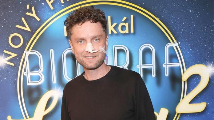 Oblíbený český herec přiznal vážnou nemoc. Dvakrát mu prasklo střevo
