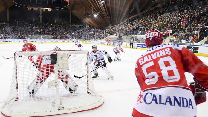 Třinec na Kanadu nestačil. Český tým Spengler Cup nevyhrál už 37 let