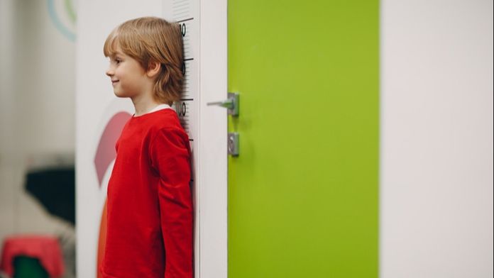 Malý Marek (9) rostl pomaleji než jiné děti. Rodiče se báli vážné nemoci