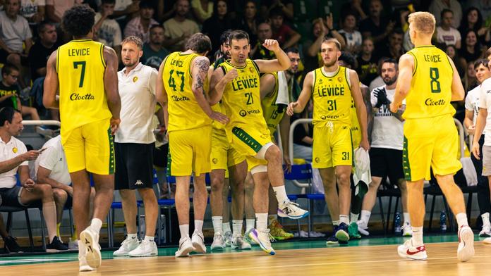 Basketbalisté slovenského klubu Patrioti Levice