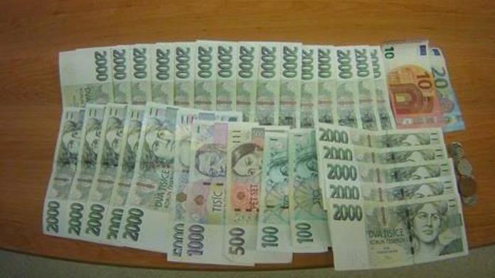 Muž v Brně ztratil peněženku naditou tisíci! Tohle s ní udělala nálezkyně