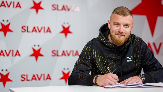 Brankář Staněk si v Evropě na jaře nezachytá. Slavia ho nenominovala