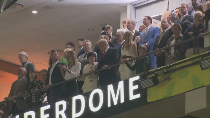 Donald Trump na Super Bowlu