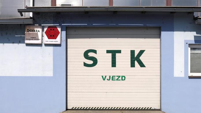 Pozor na auta pod cenou! Majitelé je prodávají kvůli této skryté vadě