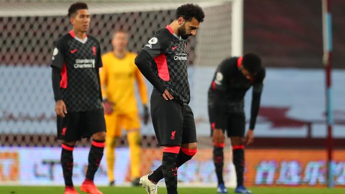 Mistr slízl debakl! Liverpool dostal SEDM gólů. Tottenham potupil United