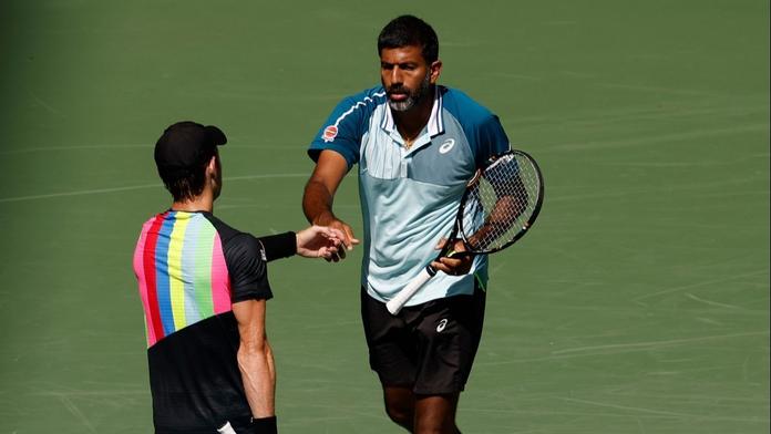 Ind ukázal na US Open srdce. V klíčovém gemu opravil sudí, titul nakonec nezískal