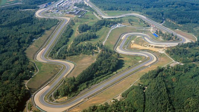 MotoGP 2025: Přehled novinek, závodů a týmů. Do kalendáře se vrací Brno
