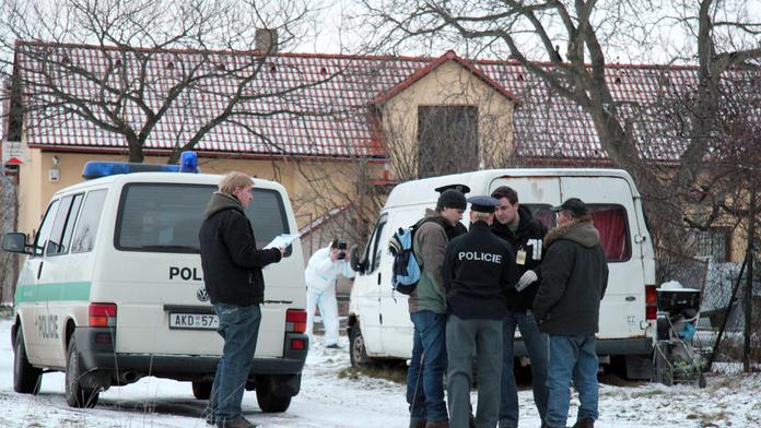 Mladý muž se udusil na schodech chaty, našli ho kolemjdoucí