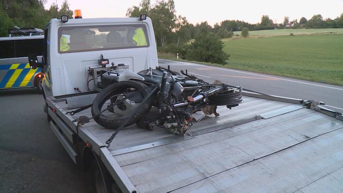 U Olomouce zahynul motorkář. Nehoda uzavřela dálnici D35