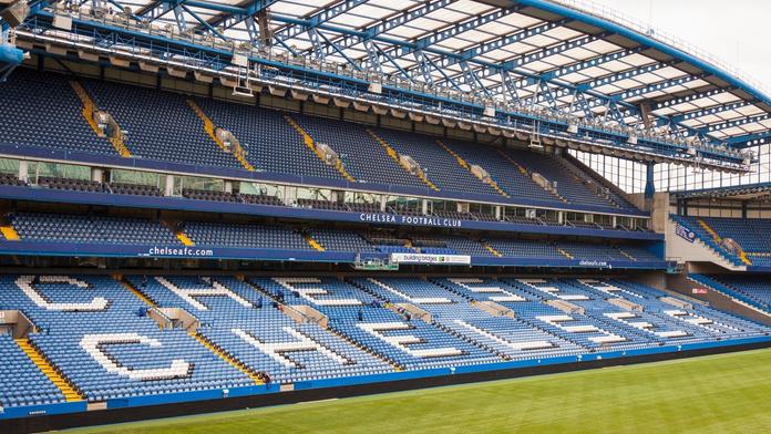 Chelsea v problémech. V minulosti obcházela pravidla, klub se federaci udal sám