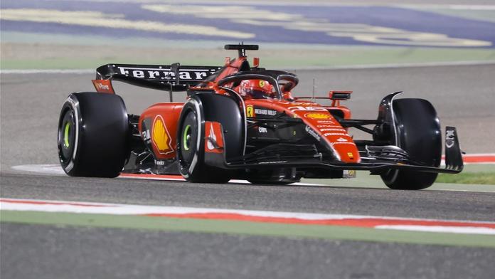 Drsný trest. Ferrari měnilo součástku. Slavnou stáj to vyjde pěkně draho