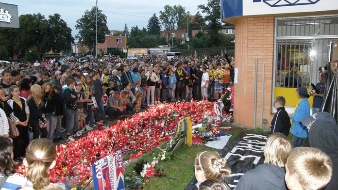 1500 fanoušků ve Zlíně dalo sbohem Rachůnkovi