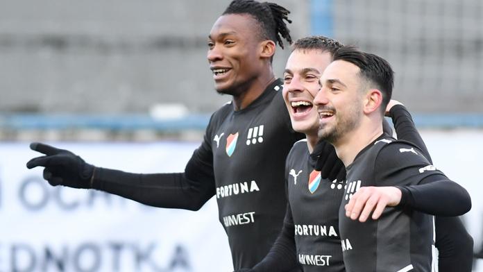 Plzeň remízy v derby nevyužila, z Ostravy neveze ani bod. Tijani dal dva góly
