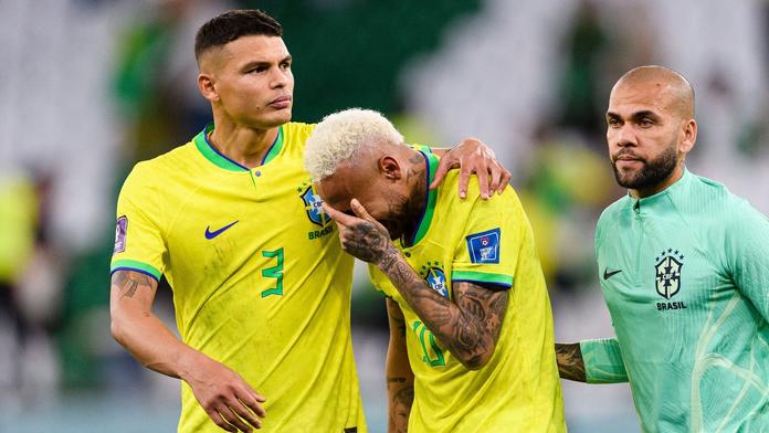 Paralyzovalo mě to, pak jsem plakal, přiznal zdrcený Neymar po vyřazení