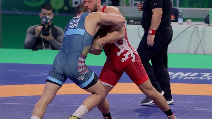 Wrestler Omarov: Chtěl jsem skončit, díky manželce jsem vydržel