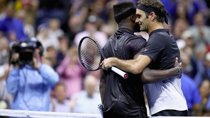 Federer se na postup překvapivě nadřel. Trápil ho 70. hráč světa!