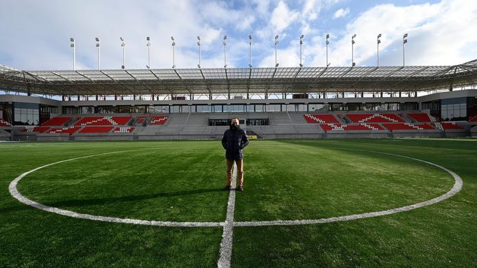 Trenčín má zbrusu nový stadion.Ten chceme taky, ozývá se z Pardubic