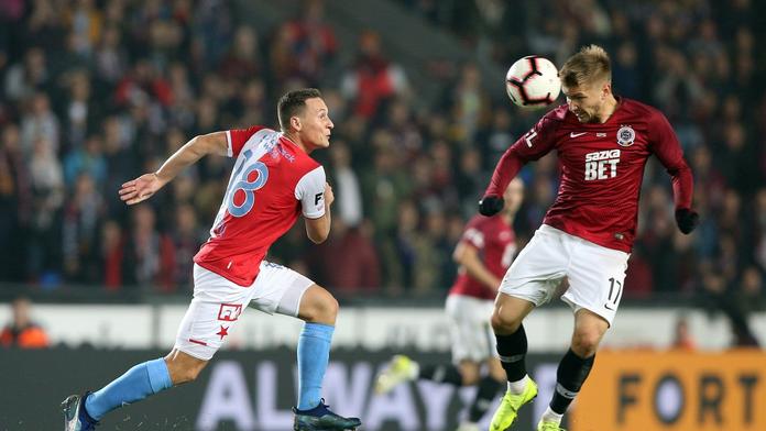 V Edenu úřadoval VAR. Derby pražských S vítěze nemělo