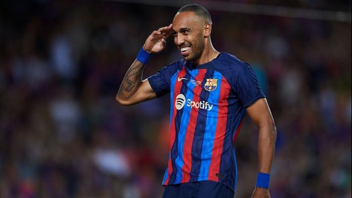 Barca v problémech. Stihne zaregistrovat hráče? Ve hře je nečekaný prodej