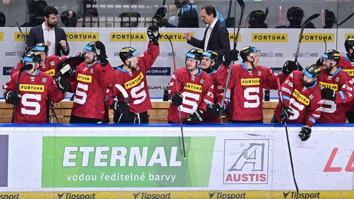 Sparta doma vynulovala Třinec. Po výhře o tři góly jde v semifinále do vedení
