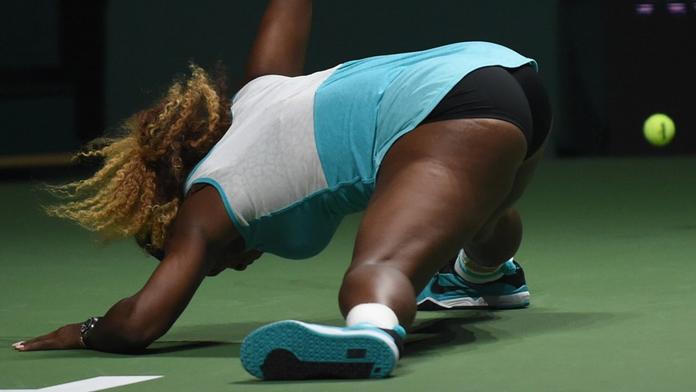 Serena dostala kanára! Halepová už je v semifinále