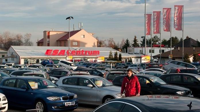 Trh s ojetými vozy: letí škodovky a trendem jsou dieselové motory