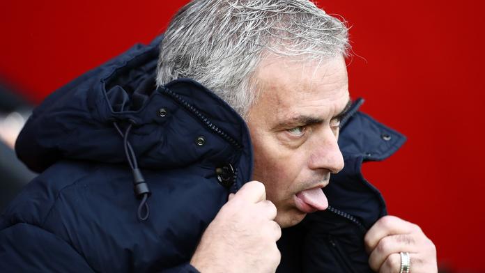 Mourinho opět v hlavní roli! Svým chováním zastínil všechny hráče