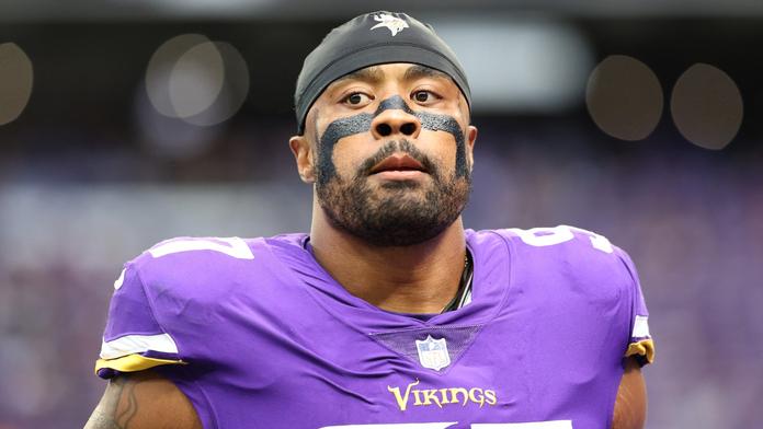 Paranoia u hvězdy NFL? Chtějí mě zabít, říkal Griffen s pistolí v ruce