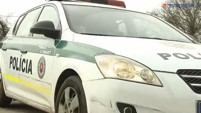 Policista ohlásil zmizení své dívky. Sám ji ubodal, zapálil a zakopal!