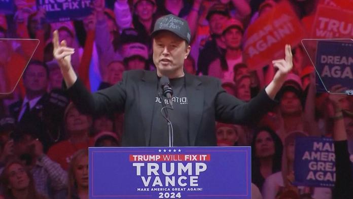 Elon Musk v kampani Donalda Trumpa
