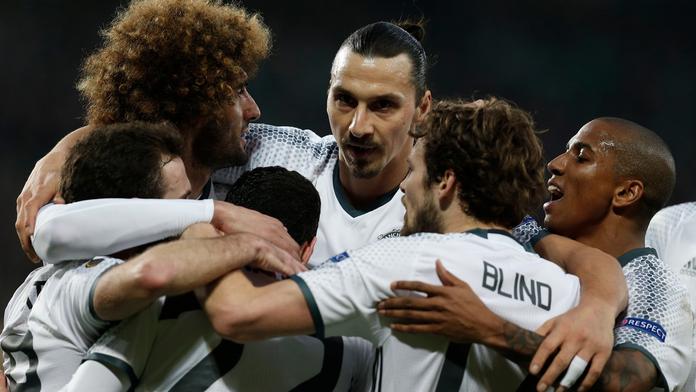 Manchester vyhrál i ve Francii, postupují také Krasnodar a Schalke