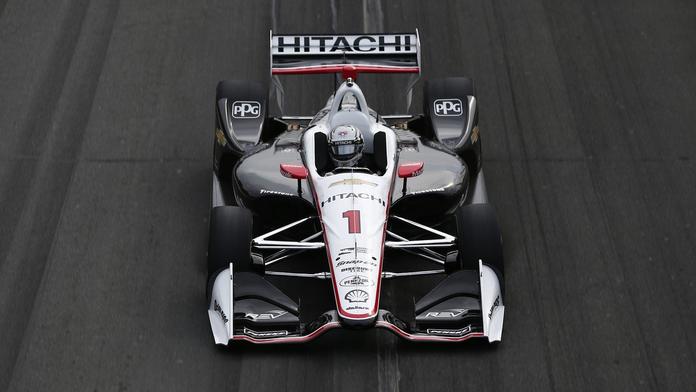 Domácím hvězdám vypálil rybník Newgarden. Jezdce potrápil déšť