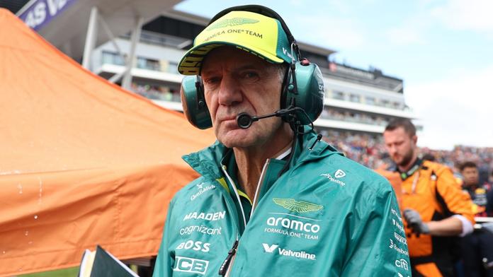 Adrian Newey povede tým F1 Aston Martin