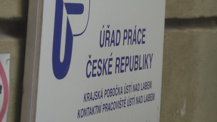 Nezaměstnanost v srpnu klesla. V Česku je nejnižší ze všech zemí EU