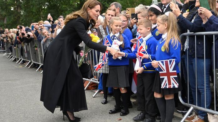 Princezna Kate rozplakala malou dívenku. Má zážitek na celý život