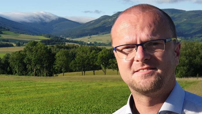 Hejtman Netolický: ČSSD musí skončit ve vládě, jinak je pro smích