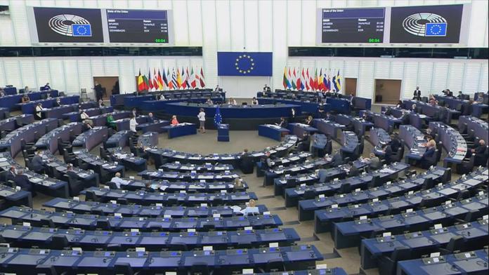 Mimořádnou pomoc od EU dostane pět států. Česko je mezi zeměmi unikátem