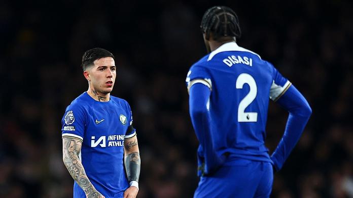 Rozkol v Chelsea. Hvězda rasisticky urážela spoluhráče, teď se omlouvá
