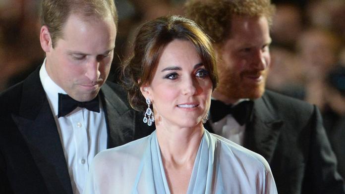 Kate trpí vzácnou chorobou, která ohrožuje ji i miminko! Jde o život