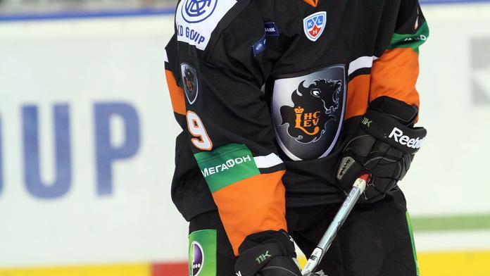 KHL: Hunkes asistoval u gólu Popradu, Lev ale prohrál