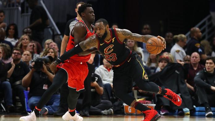 Cleveland nezaváhal ani napotřetí. Zase zářil hvězdný LeBron James!
